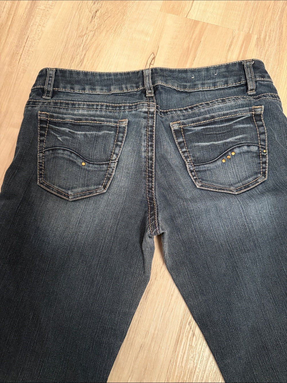 Dark Wash Women's Boot Cut Jeans with Stud Detail - Picture 5 of 10